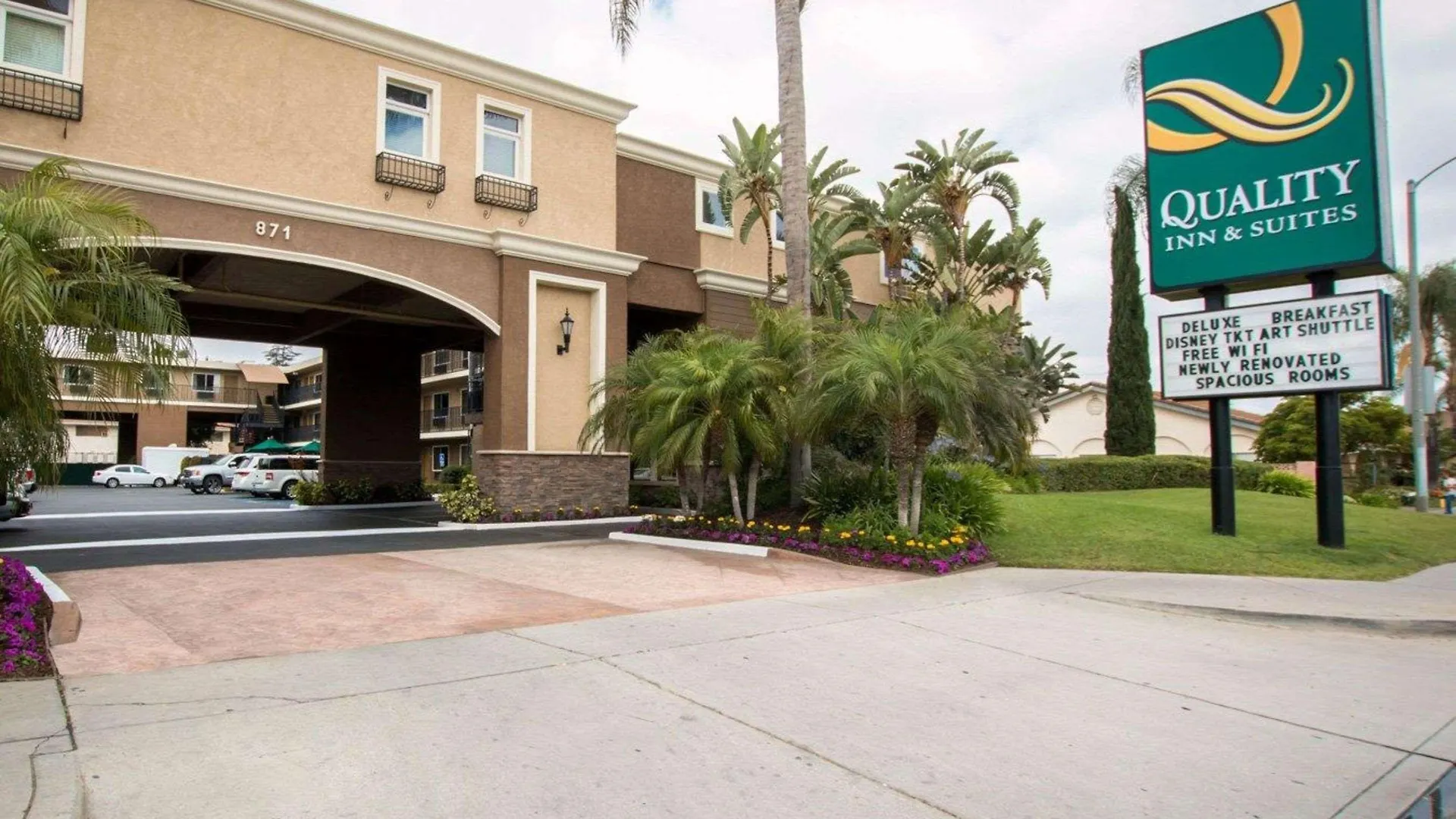 Hotel Quality Inn & Suites Anaheim Maingate