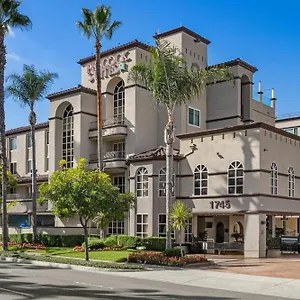 Resort Peacock, Anaheim