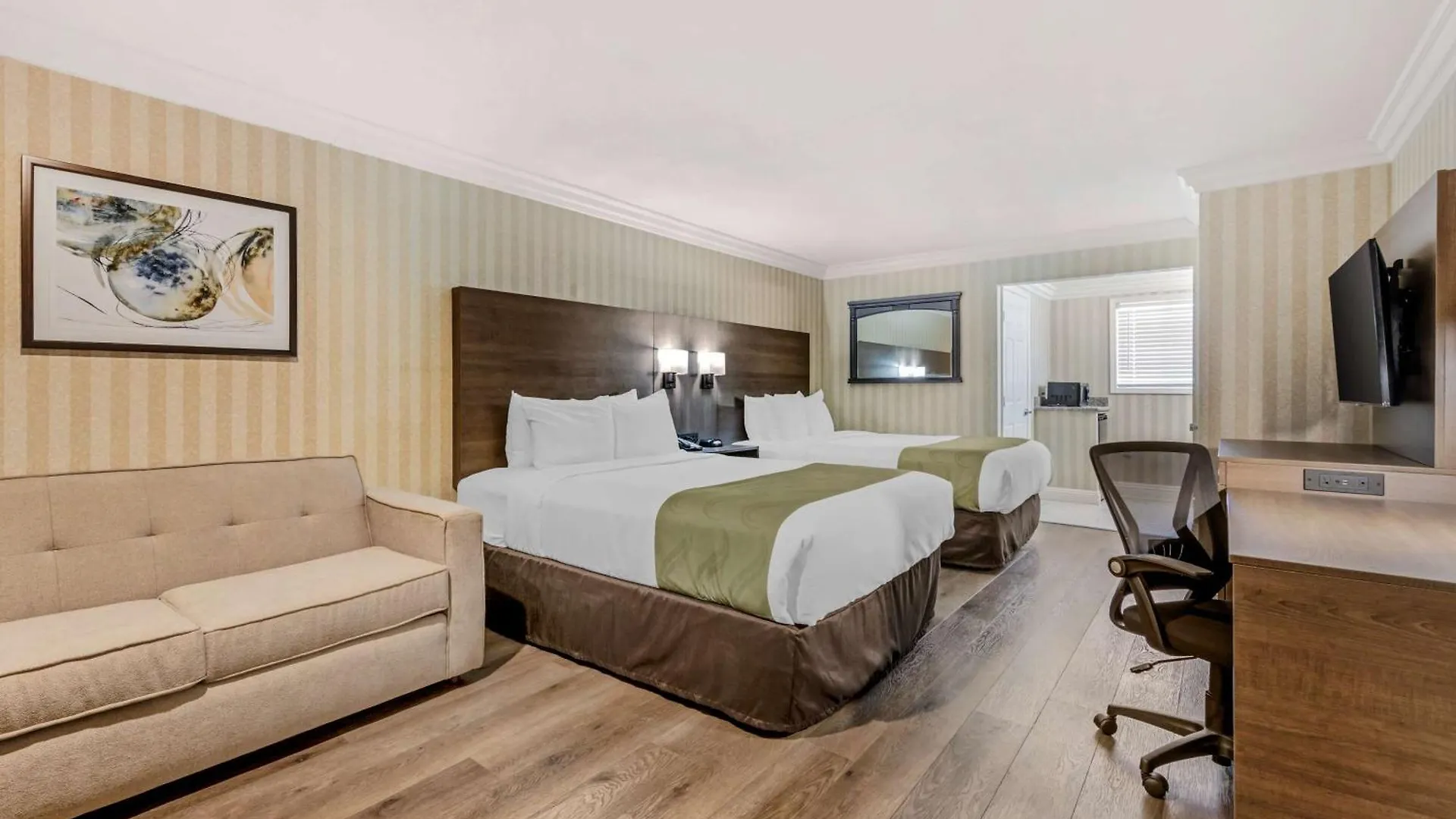 Quality Inn & Suites Anaheim Maingate